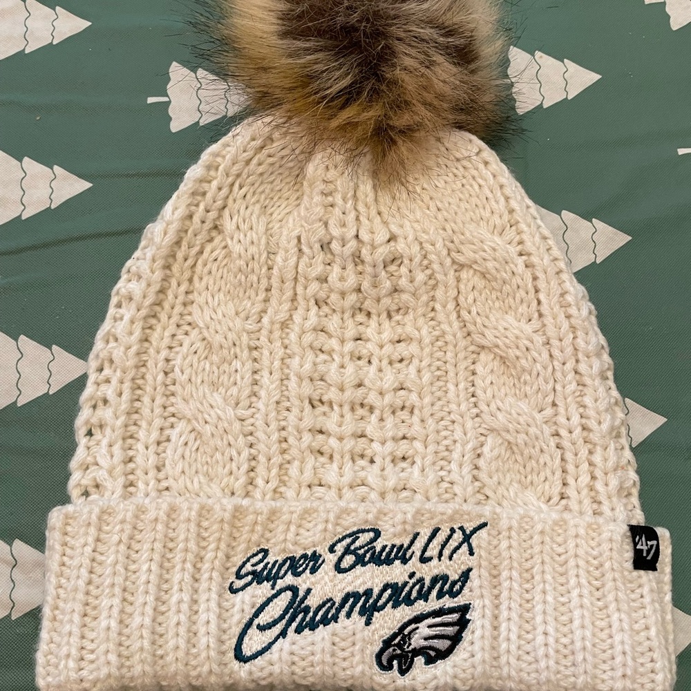 Women’s ‘47 Cream Philadelphia Eagles Super Bowl LIX Cuffed Knit Hat with POM